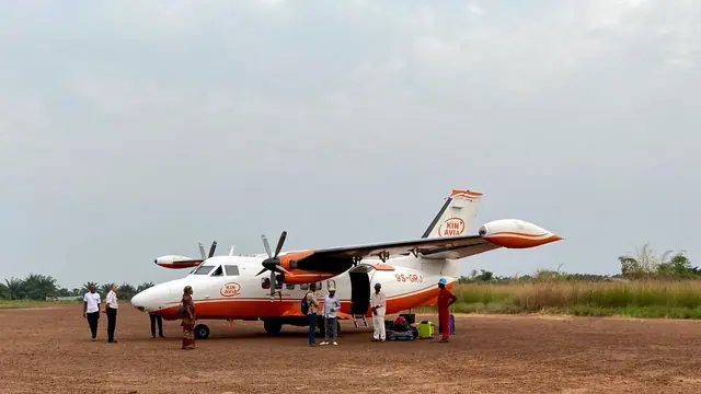 Avion sur la piste — Congo · 2020